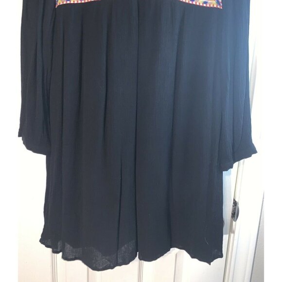 Jack by BB Dakota Boho Black Embroidered Pullover Shift Dress Size Medium - Picture 4 of 7